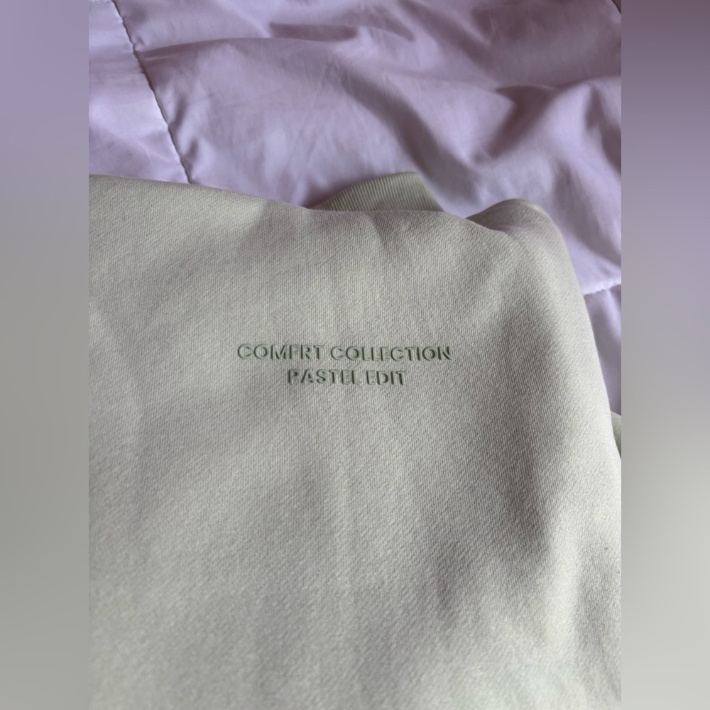 Comfrt Pastel Green Hoodie